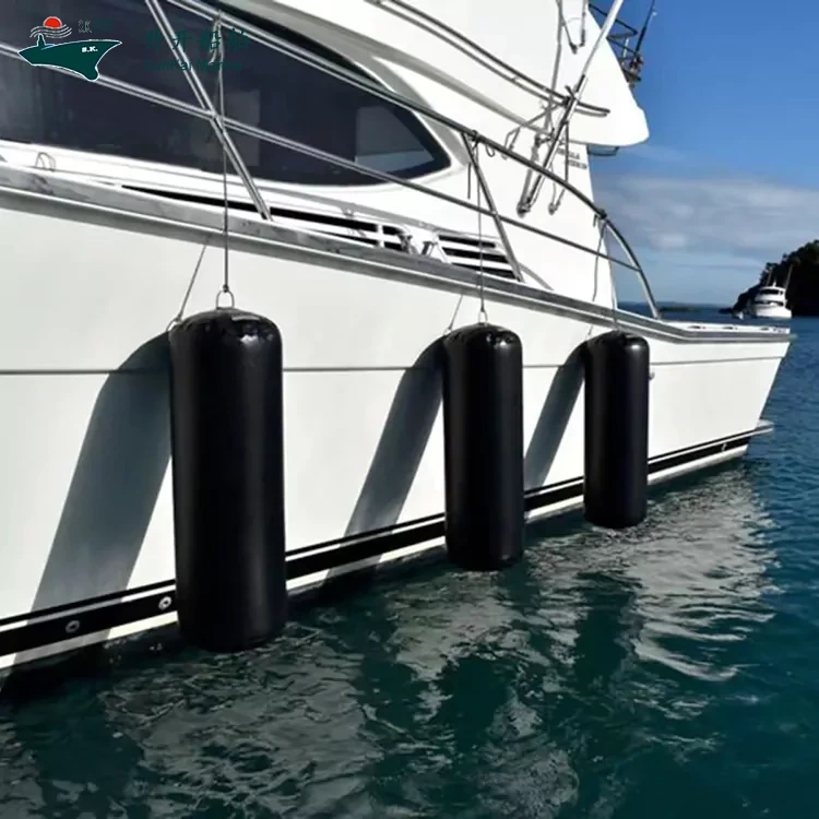 Co je PVC Yacht Fender a proč je nezbytný pro moderní jachty
